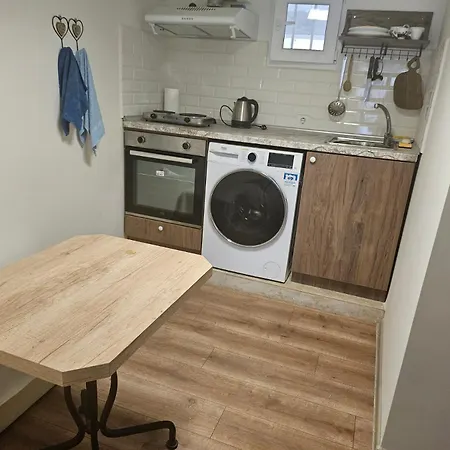 Apartman гарсониера в центъра на град *